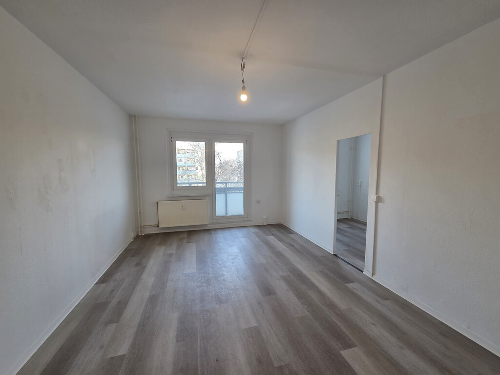 Rosa-Luxemburg-Allee 67, 14772 Brandenburg an der Havel