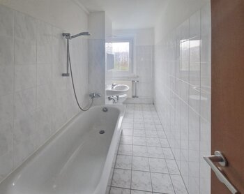 Albert-Roth-Straße 10, 06132 Halle (Saale)