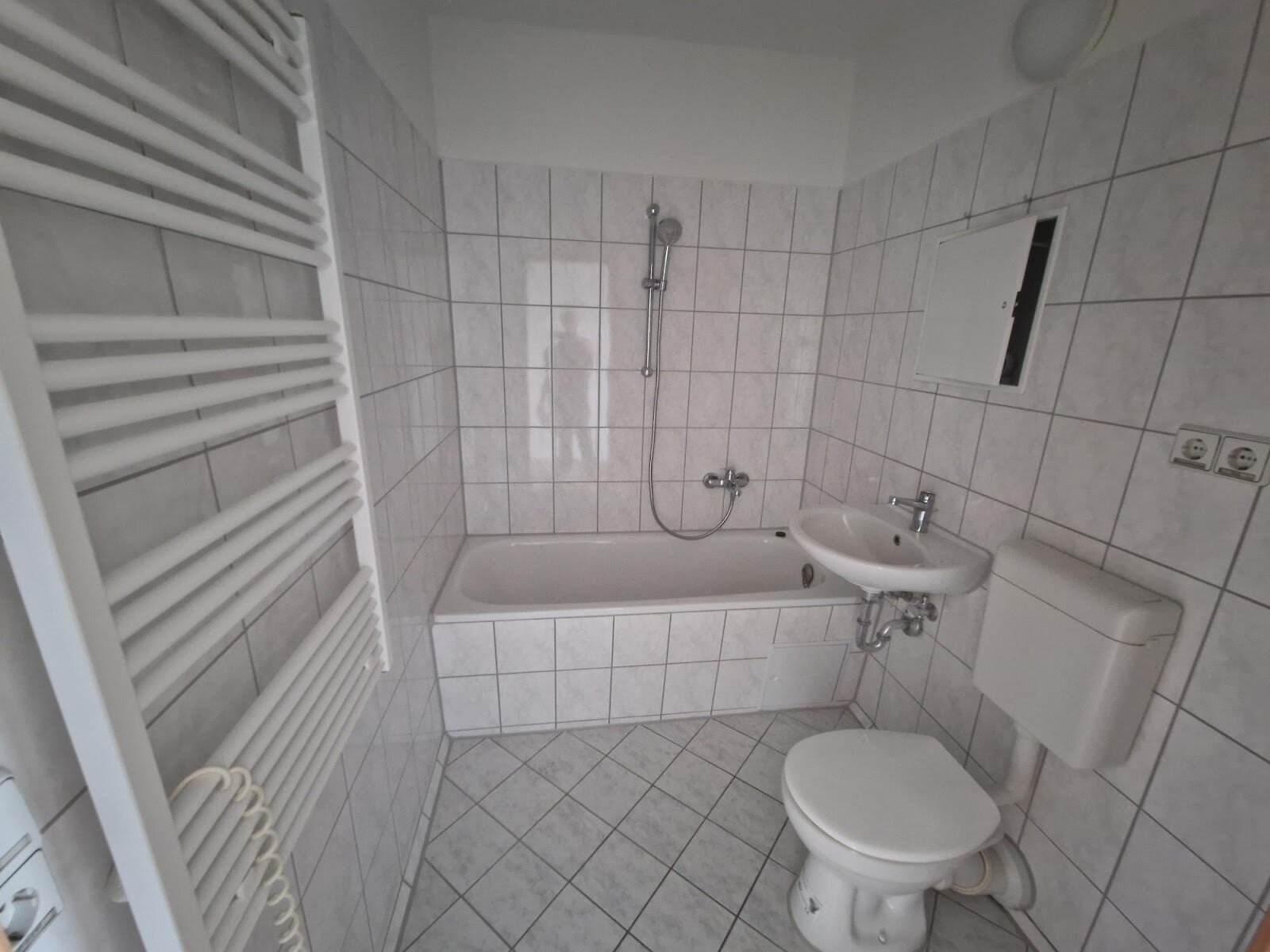 Wörlitzer Straße 3, 06132 Halle (Saale)