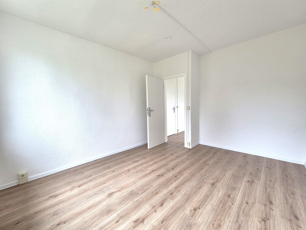 Friedrich-Engels-Straße 11, 38489 Beetzendorf Friedrich-Engels-Straße 11, 38489 Beetzendorf