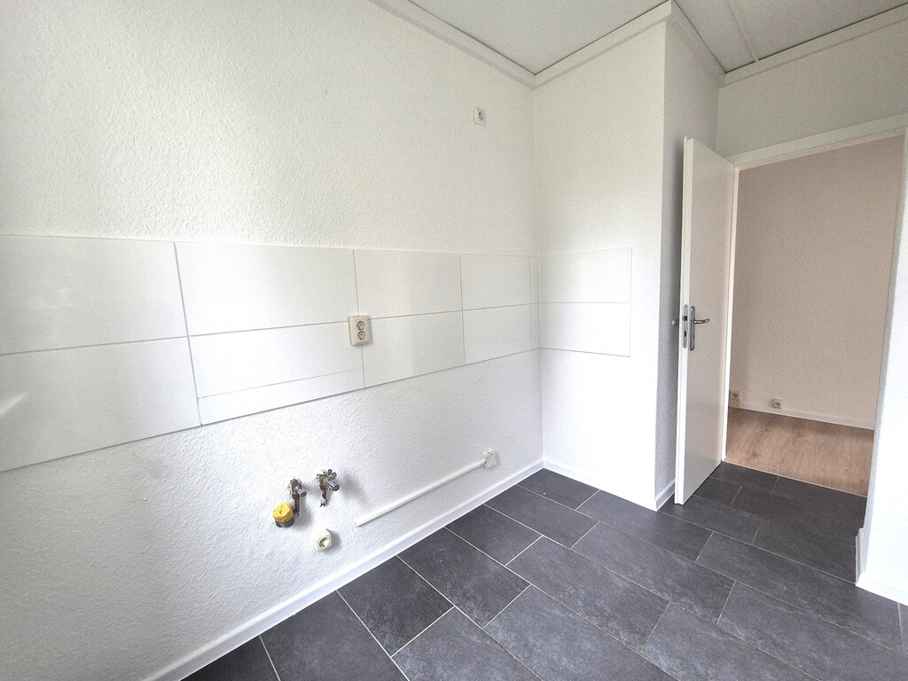 Friedrich-Engels-Straße 11, 38489 Beetzendorf Friedrich-Engels-Straße 11, 38489 Beetzendorf