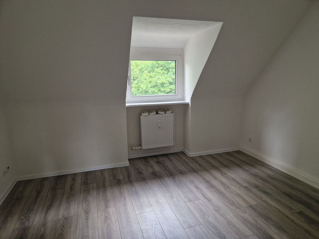 Emmericher Straße 89, 47138 Duisburg