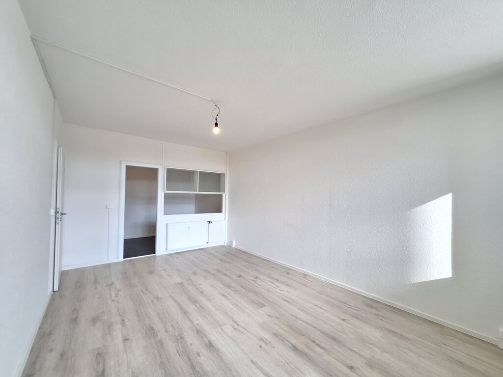 Albert-Wolf-Platz 1, 01239 Dresden