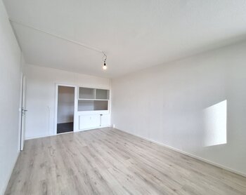 Albert-Wolf-Platz 1, 01239 Dresden