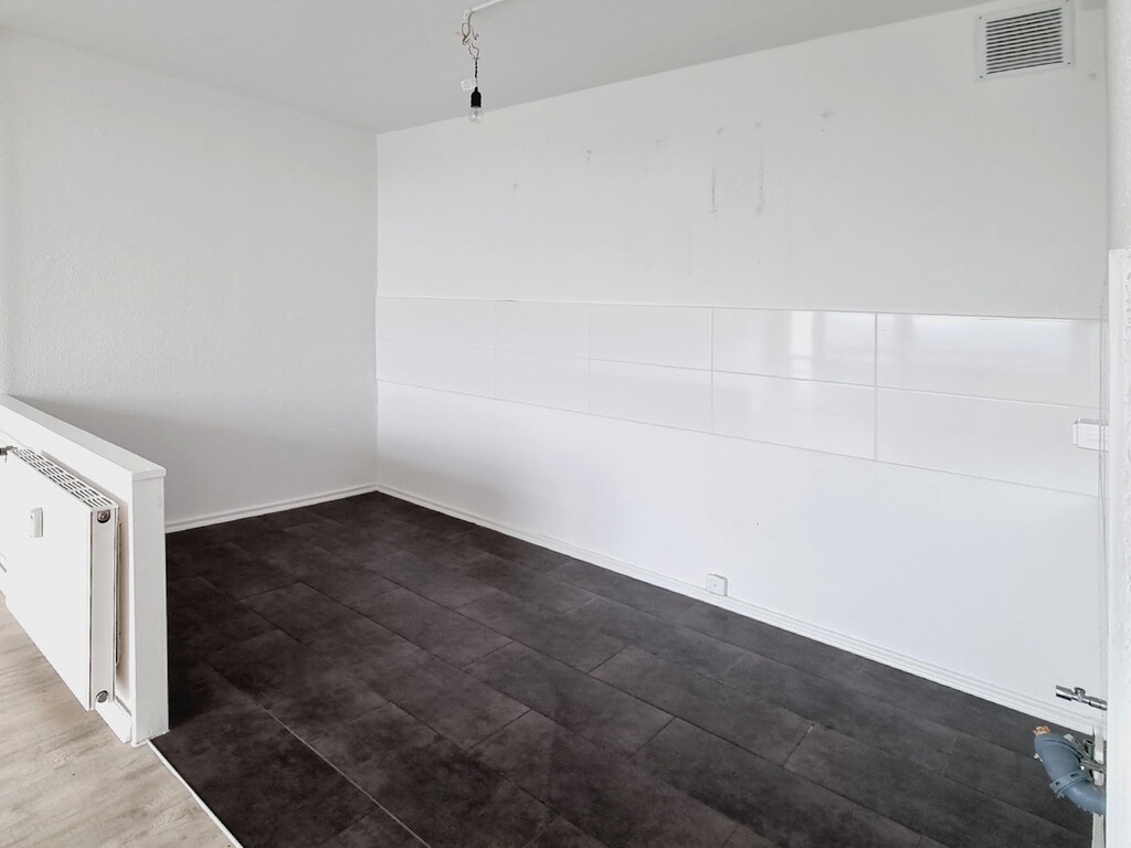 Albert-Wolf-Platz 1, 01239 Dresden