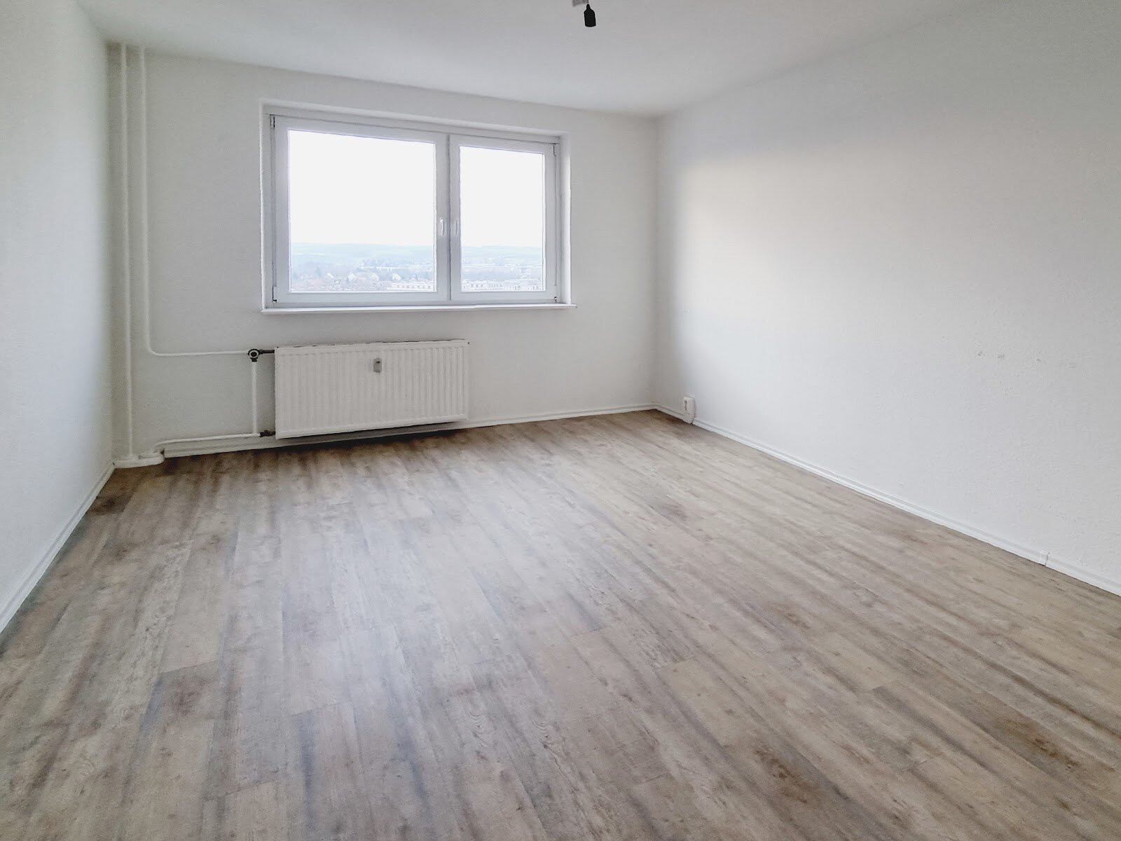 Albert-Wolf-Platz 1, 01239 Dresden