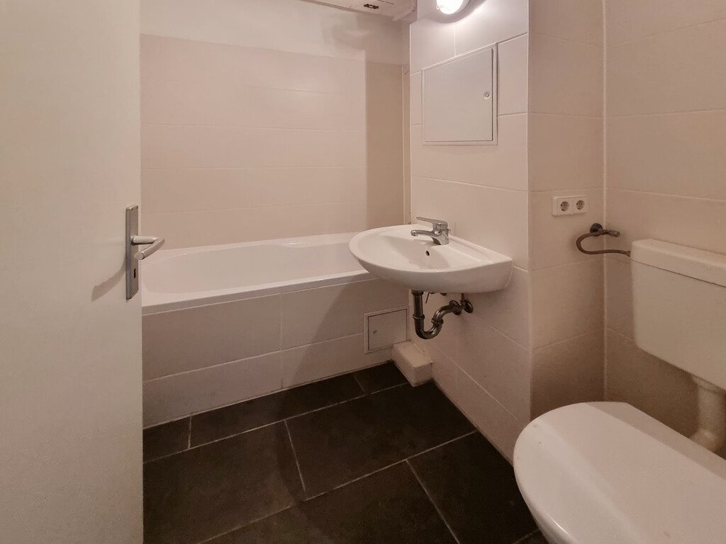 Albert-Wolf-Platz 1, 01239 Dresden