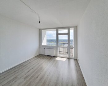 Albert-Wolf-Platz 1, 01239 Dresden