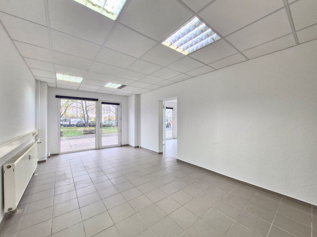 Albert-Wolf-Platz 2, 01239 Dresden