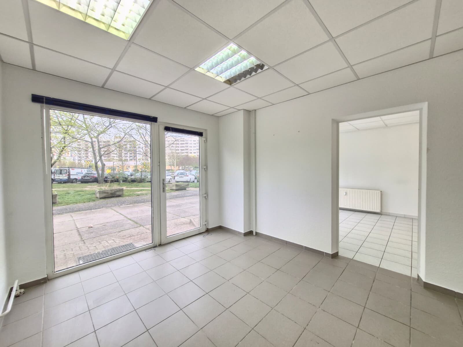 Albert-Wolf-Platz 2, 01239 Dresden