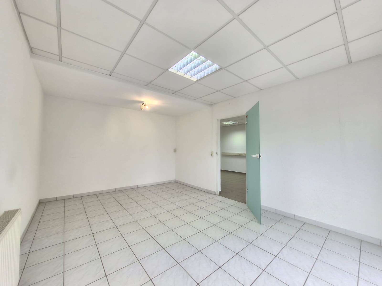 Albert-Wolf-Platz 2, 01239 Dresden