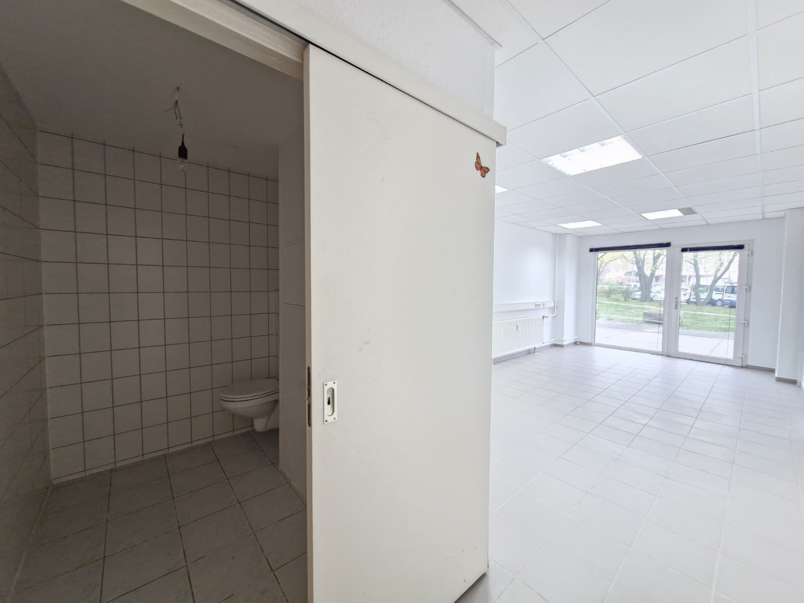 Albert-Wolf-Platz 2, 01239 Dresden