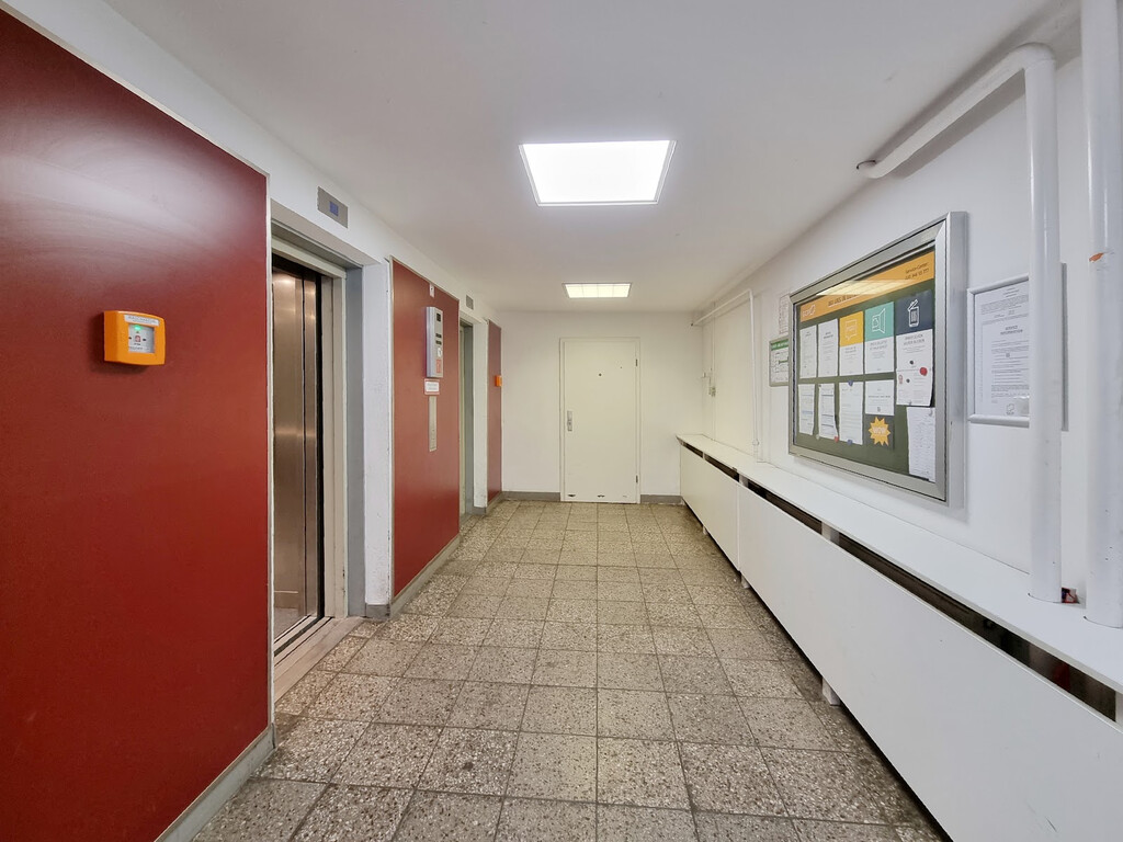 Albert-Wolf-Platz 2, 01239 Dresden