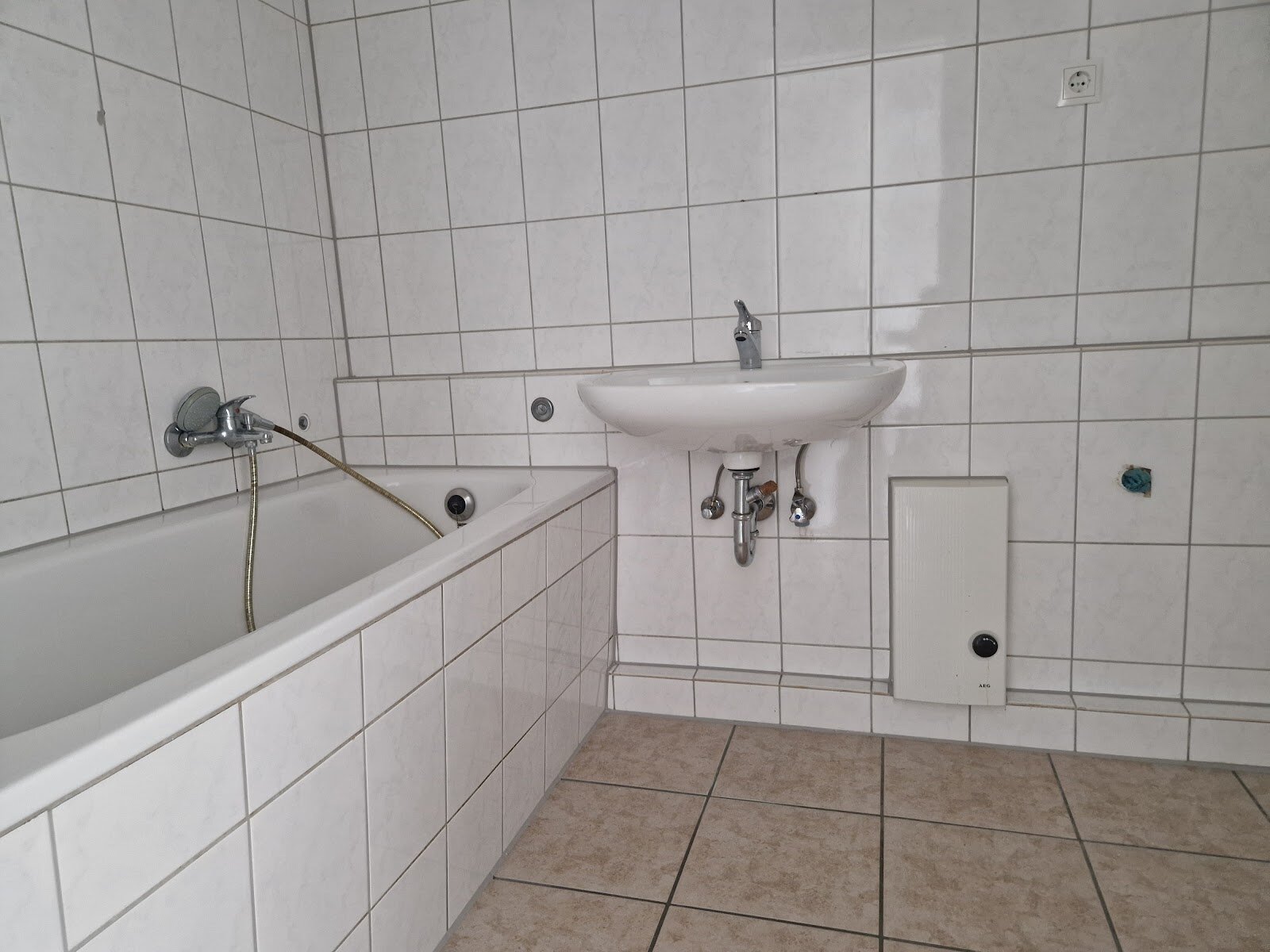 Konrad-Adenauer-Straße 43, 51149 Köln