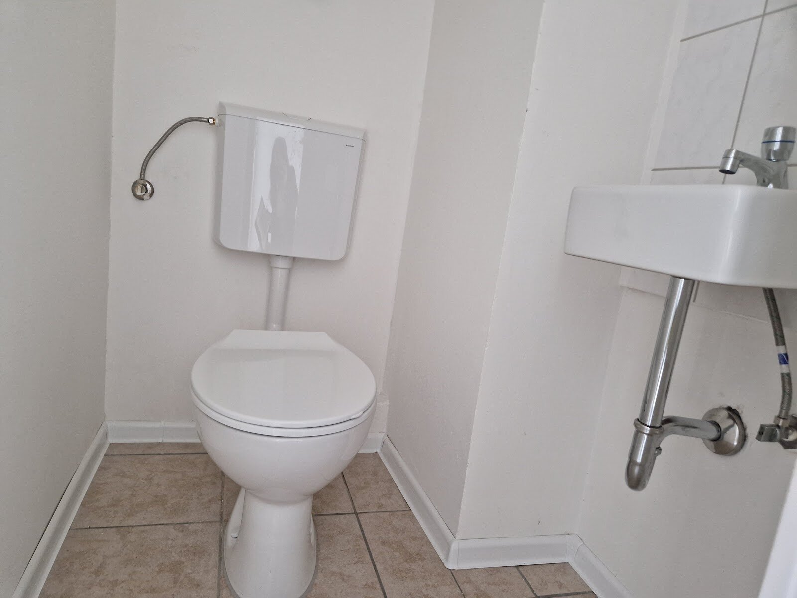 Konrad-Adenauer-Straße 43, 51149 Köln