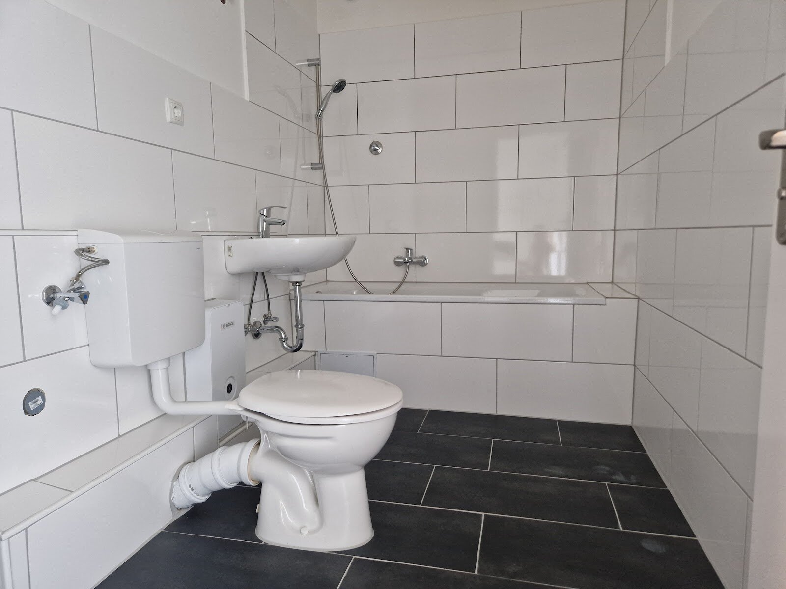 Konrad-Adenauer-Straße 45, 51149 Köln