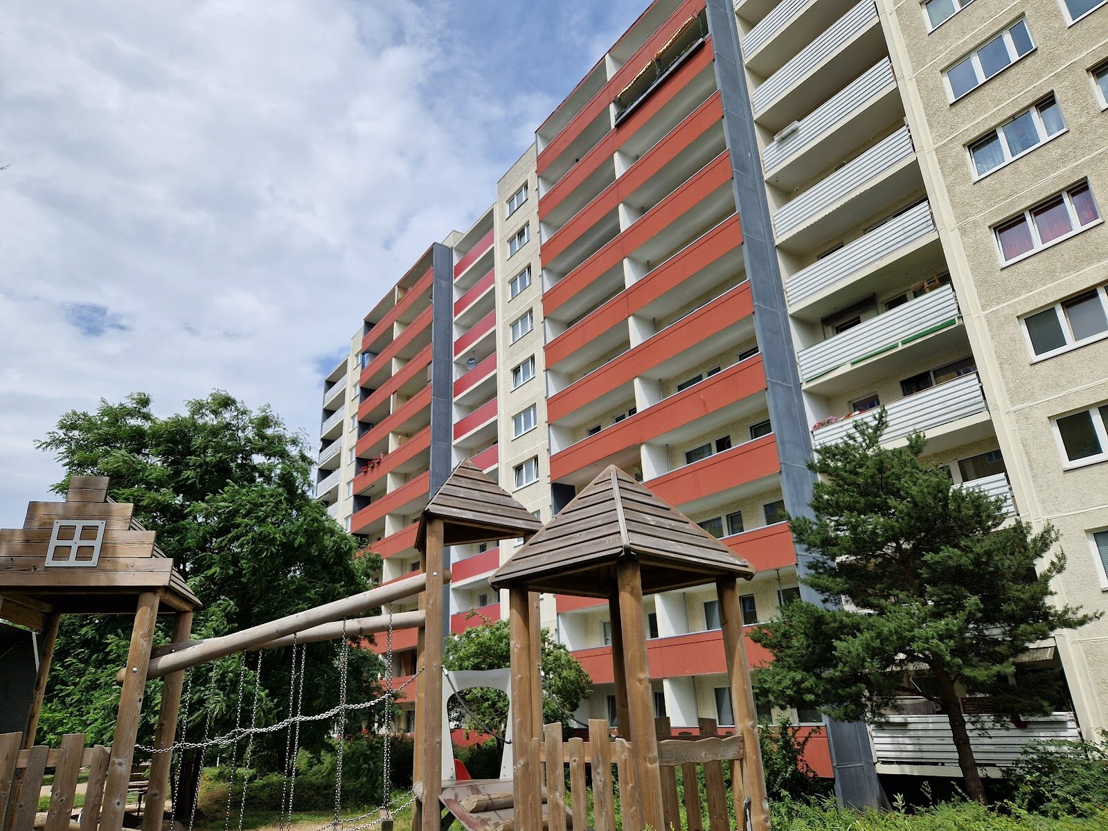 Jan-Petersen-Straße 8, 12679 Berlin