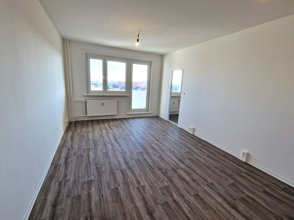 Jan-Petersen-Straße 8, 12679 Berlin