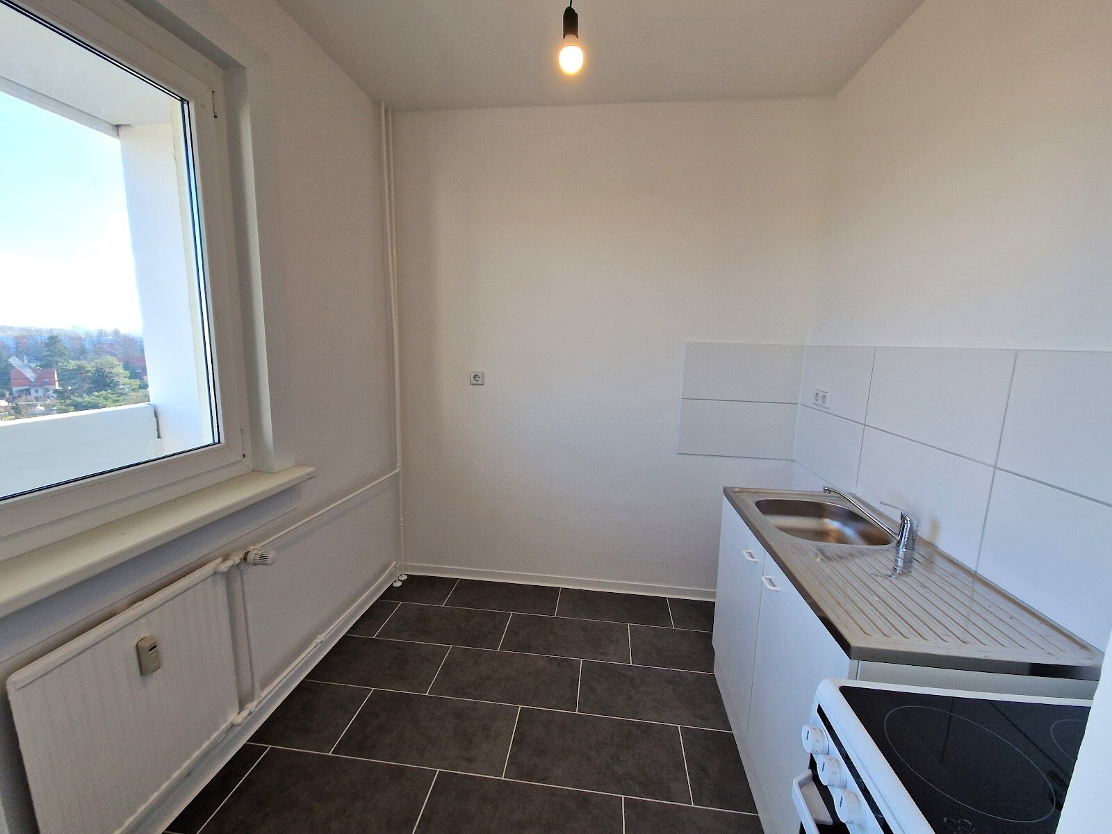 Jan-Petersen-Straße 8, 12679 Berlin