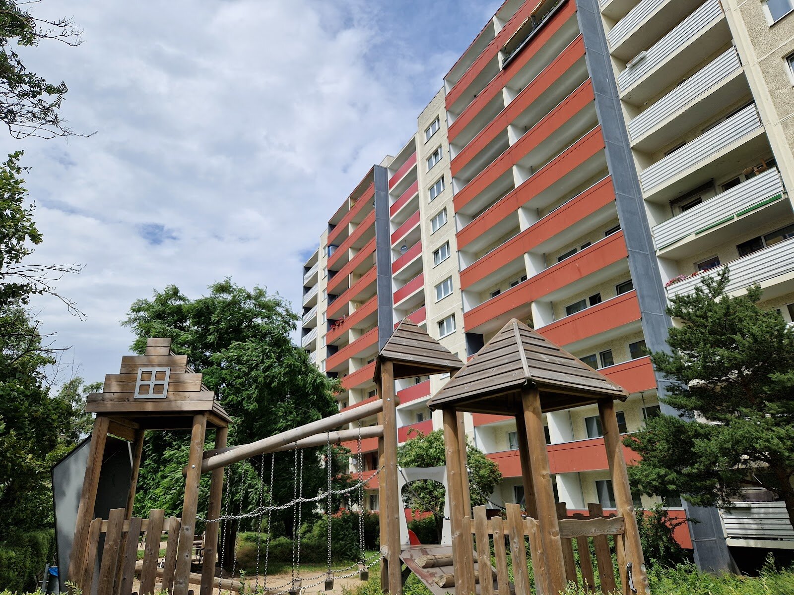 Jan-Petersen-Straße 8, 12679 Berlin