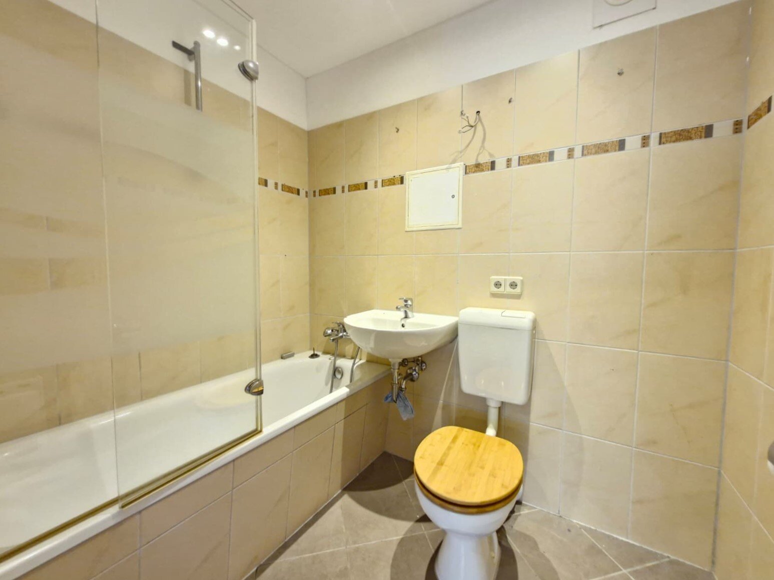 Herzogswalder Straße 7, 01169 Dresden