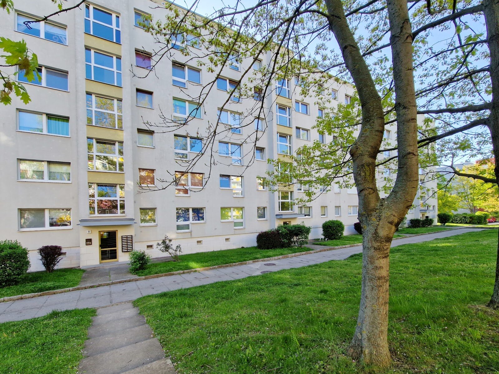 Herzogswalder Straße 8, 01169 Dresden