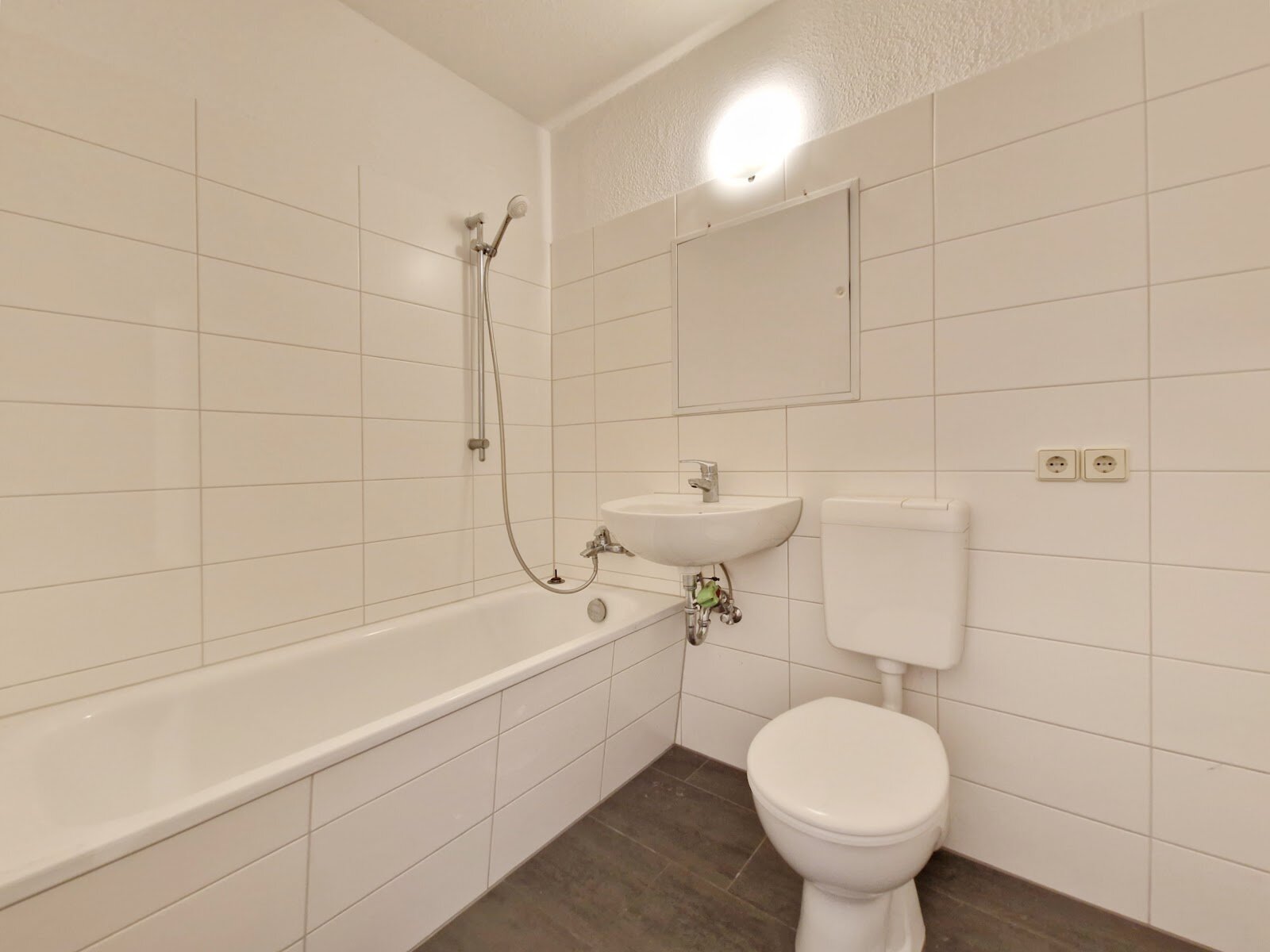 Herzogswalder Straße 12, 01169 Dresden