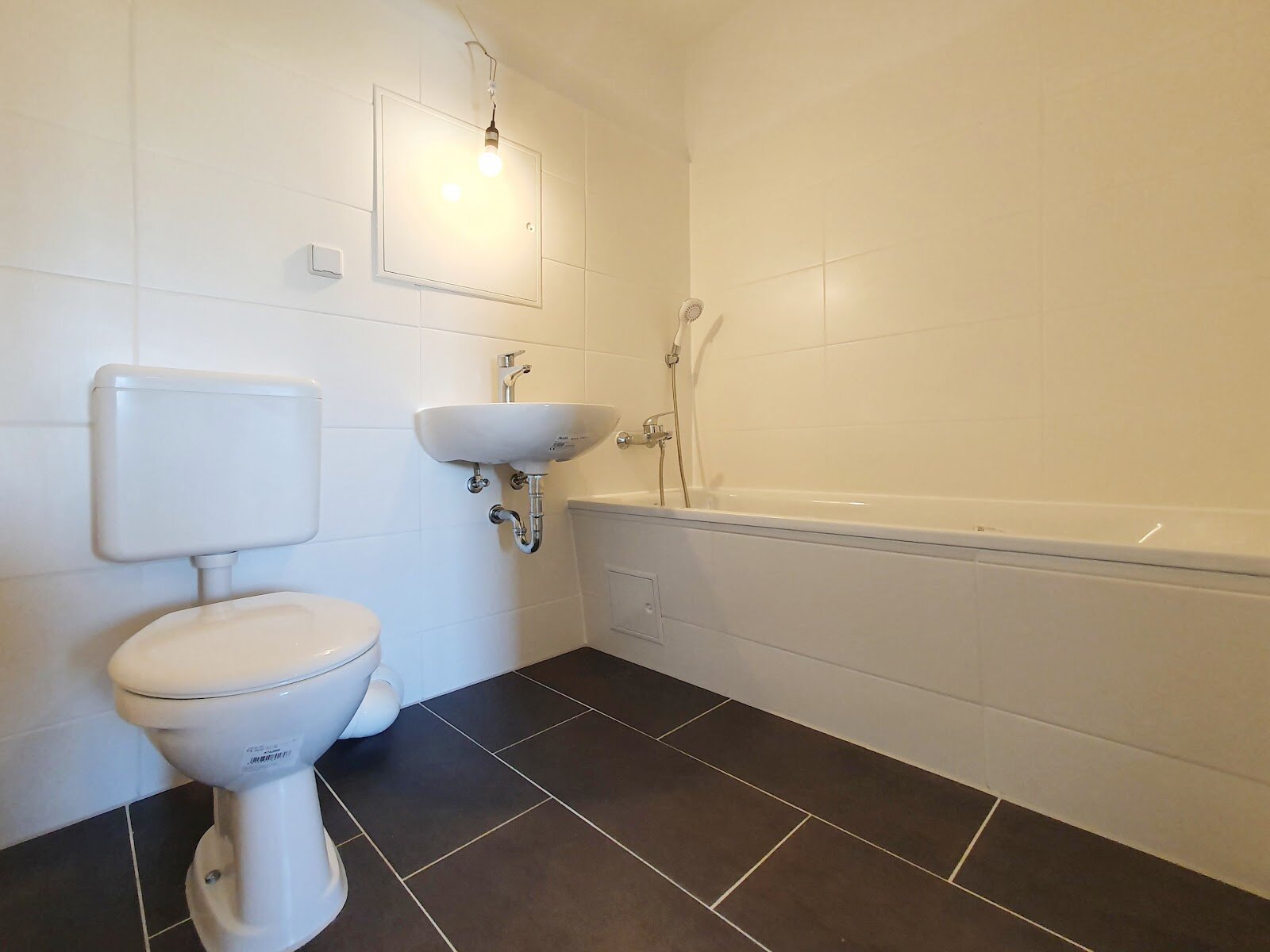 Leutewitzer Ring 24, 01169 Dresden