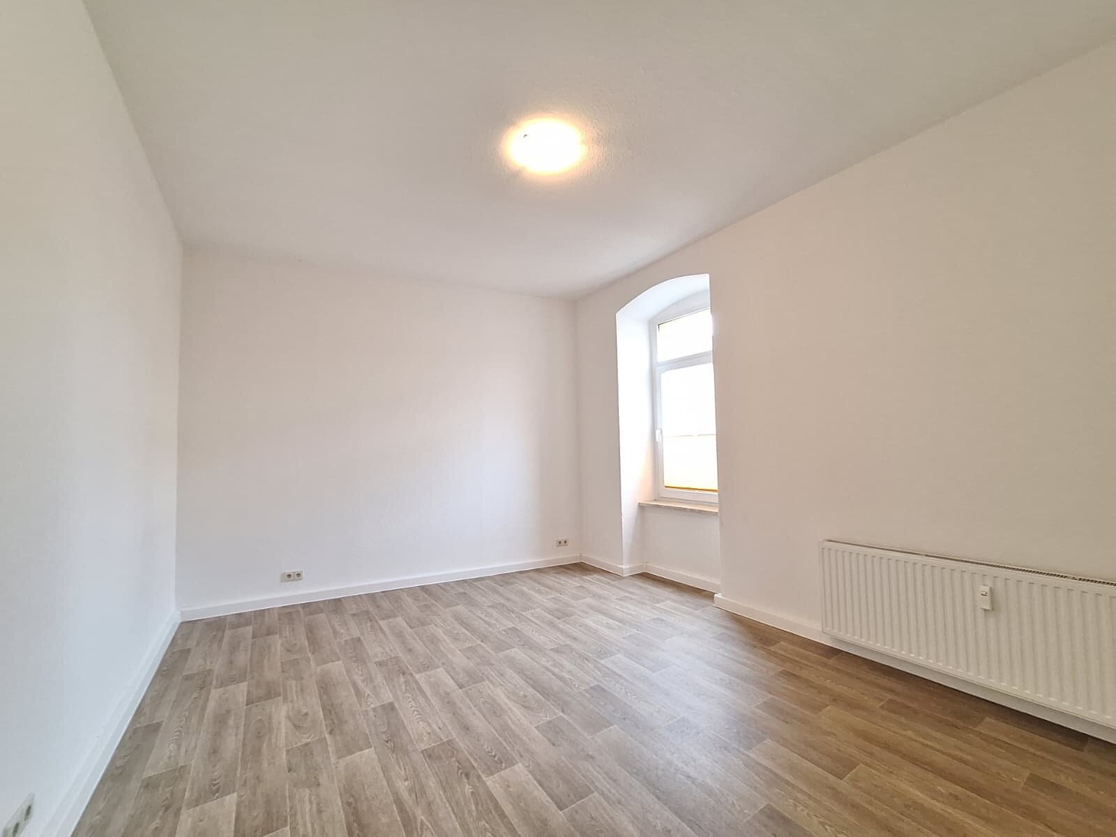 Leonhardtstraße 10, 09112 Chemnitz