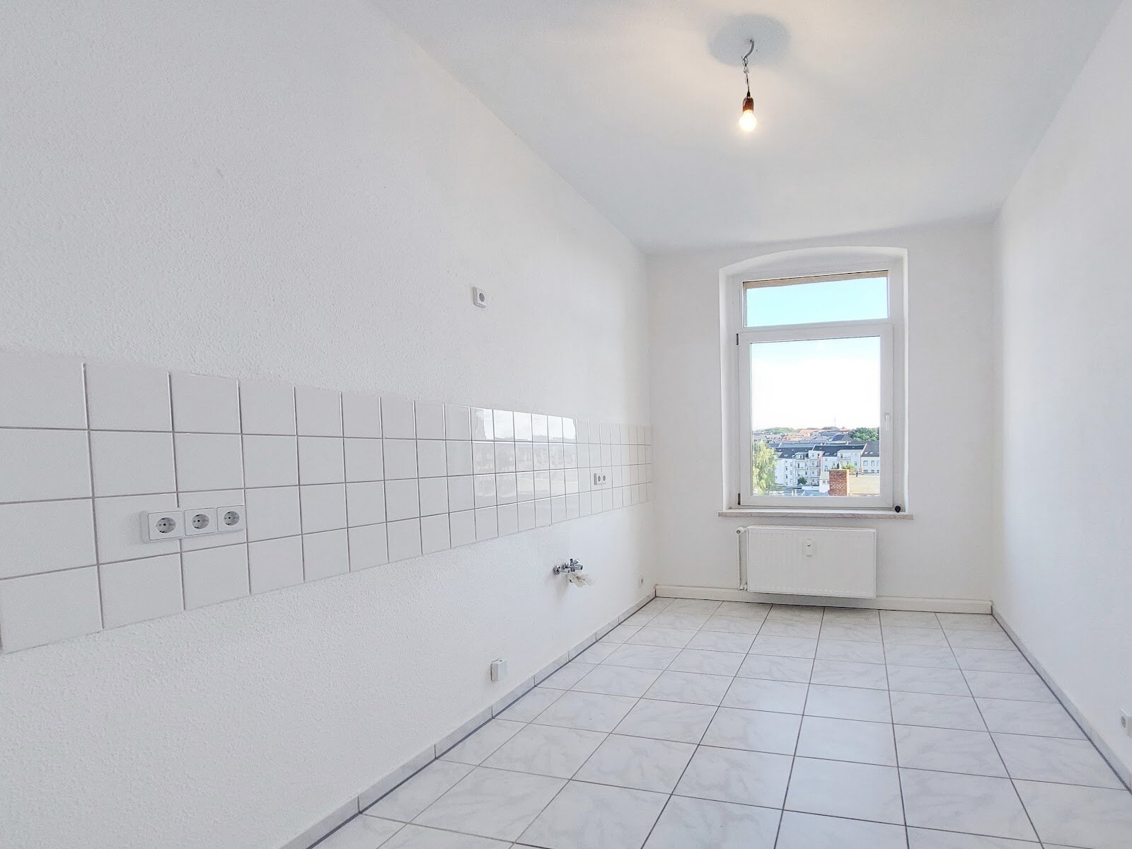 Leonhardtstraße 10, 09112 Chemnitz