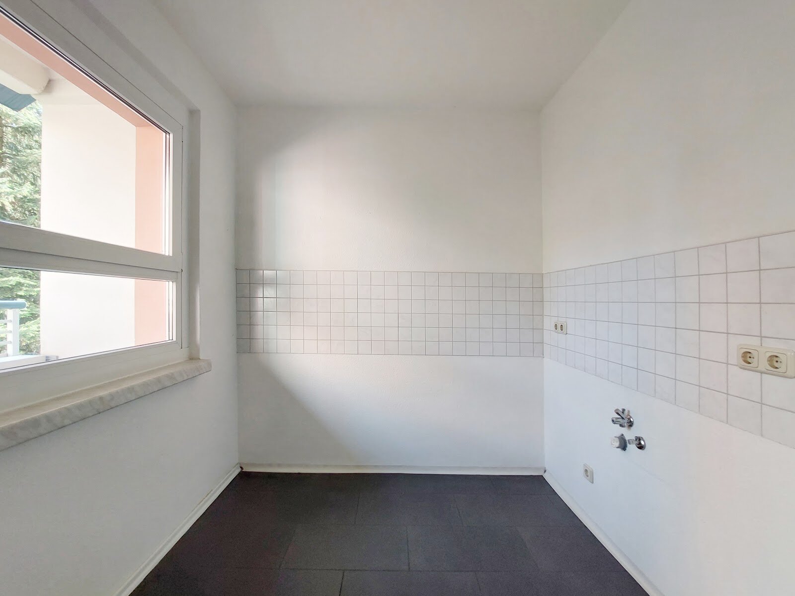 Dahlienweg 8, 01159 Dresden