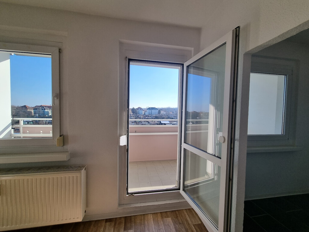 Sonnenblumenweg 22, 01159 Dresden