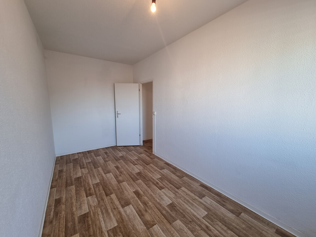 Sonnenblumenweg 22, 01159 Dresden