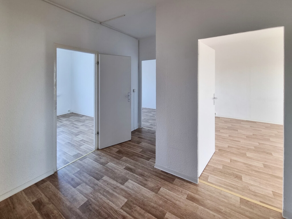 Sonnenblumenweg 22, 01159 Dresden