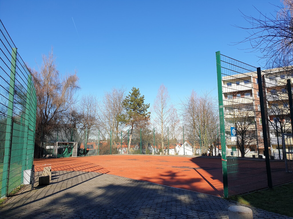 Hagebuttenweg 1, 01169 Dresden