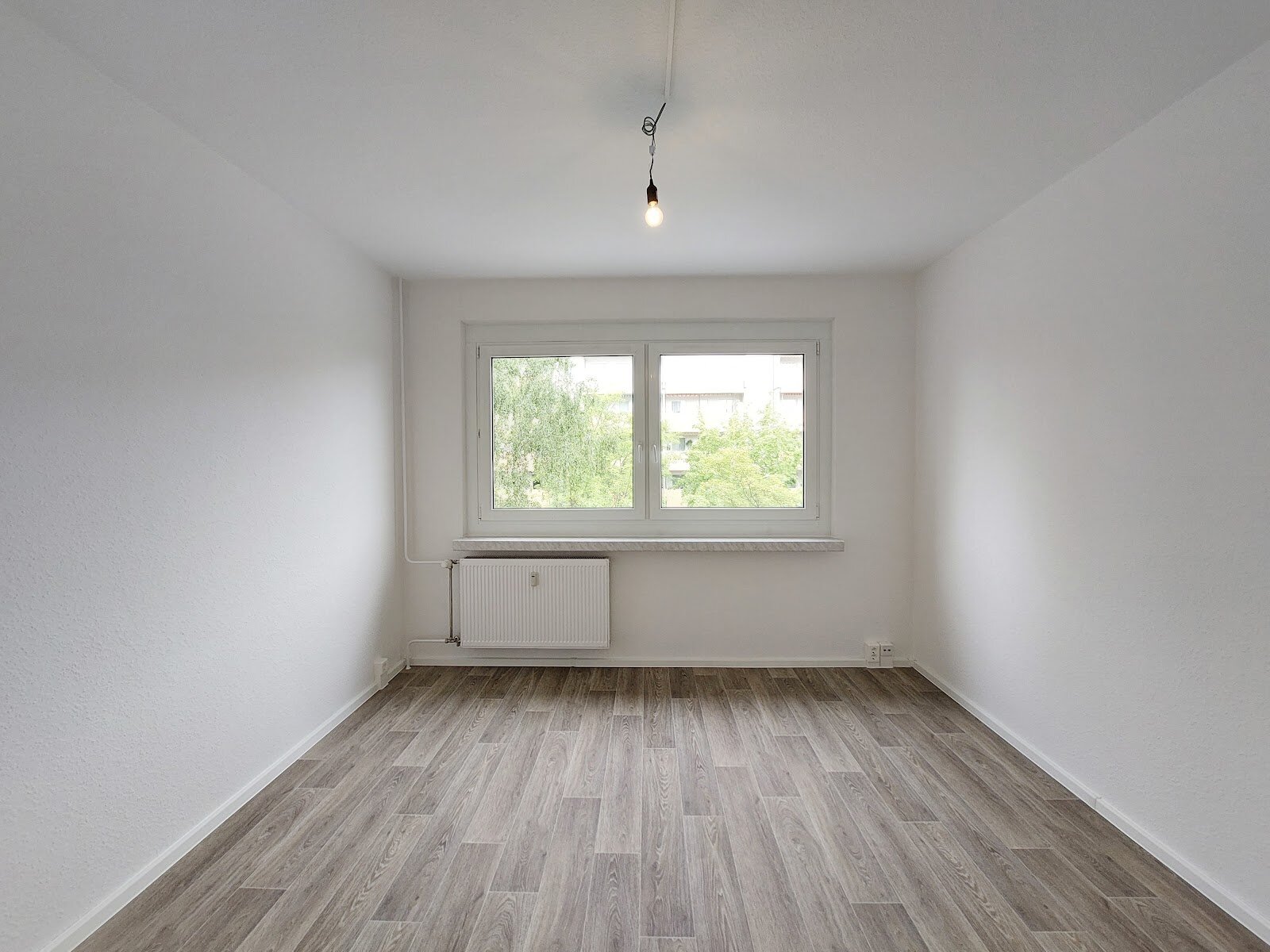 Hagebuttenweg 3, 01169 Dresden