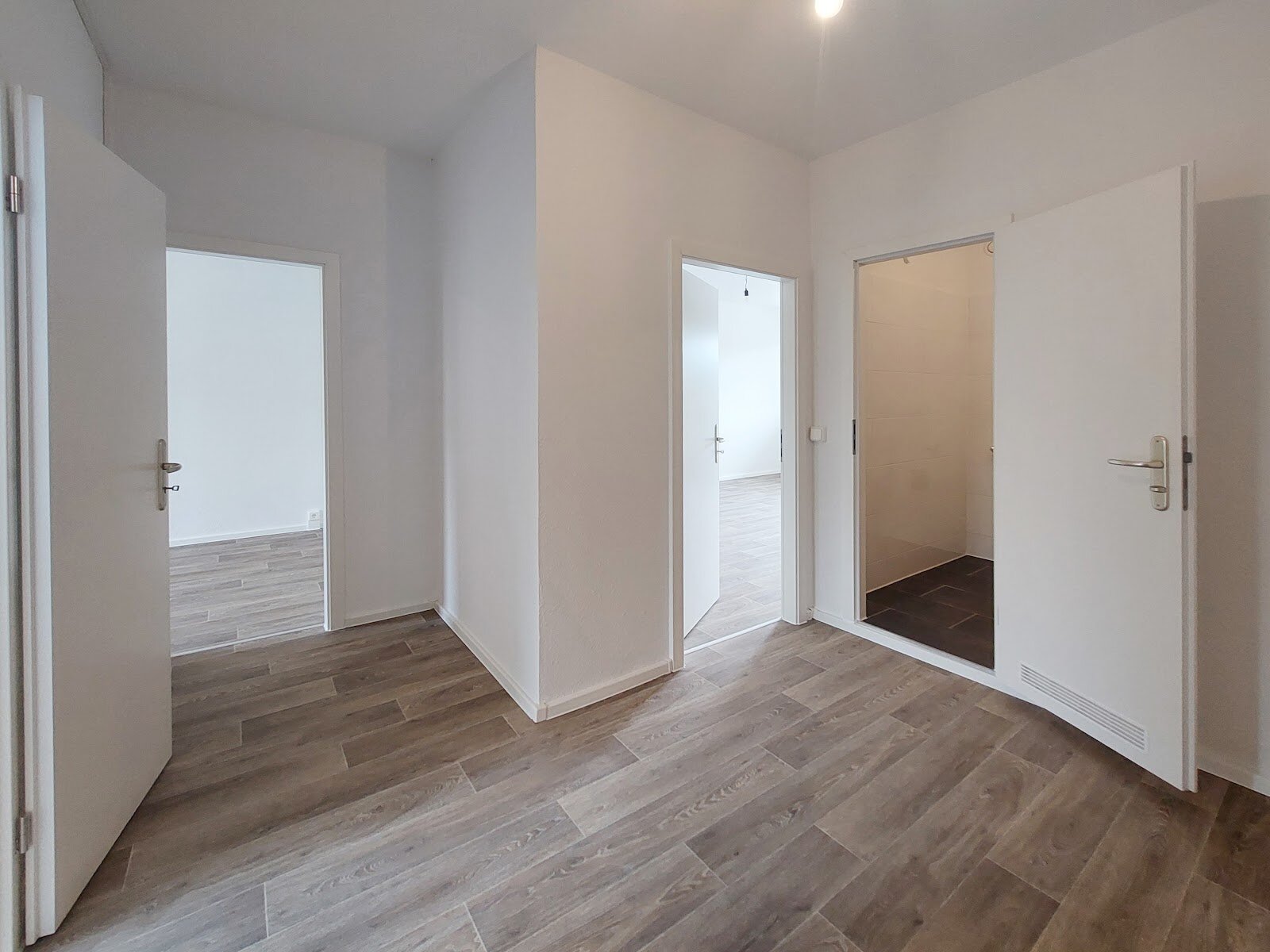 Hagebuttenweg 3, 01169 Dresden