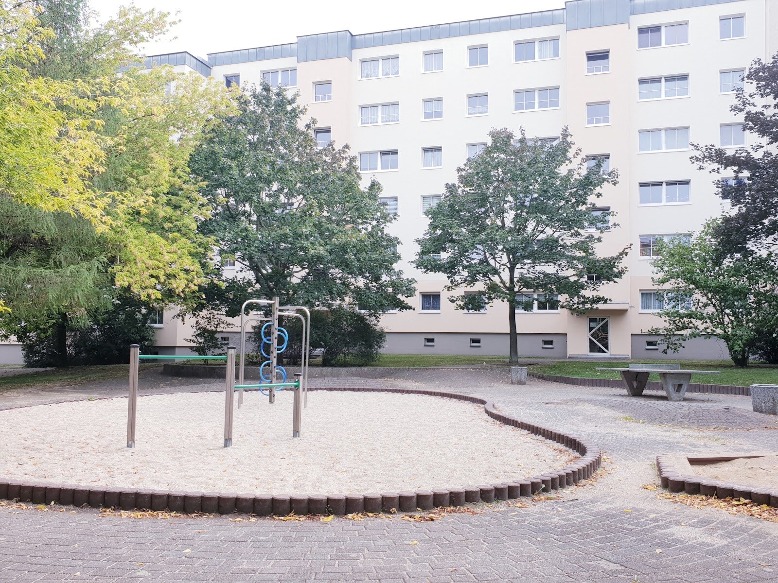 Hagebuttenweg 3, 01169 Dresden