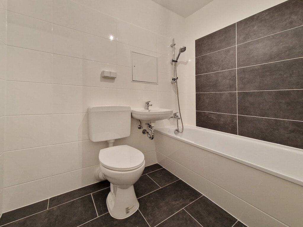 Altgorbitzer Ring 72, 01169 Dresden