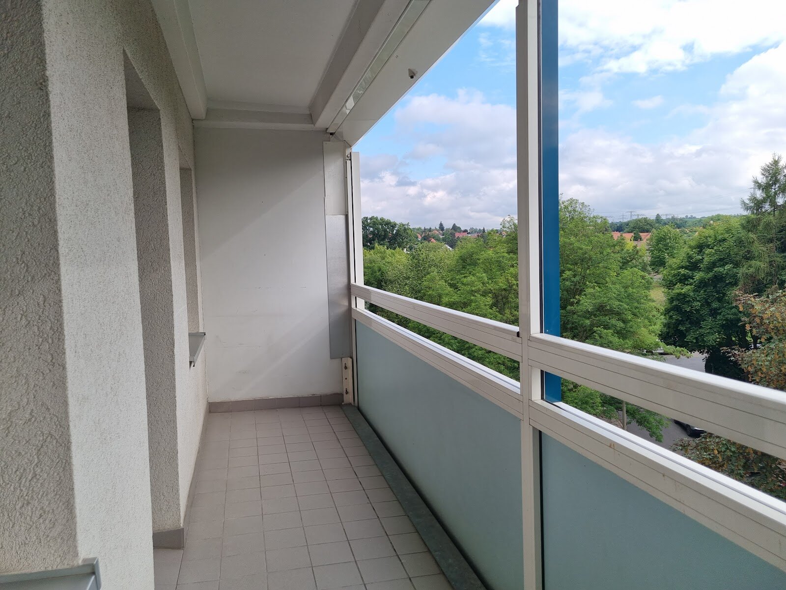 Robinienstraße 8, 01169 Dresden