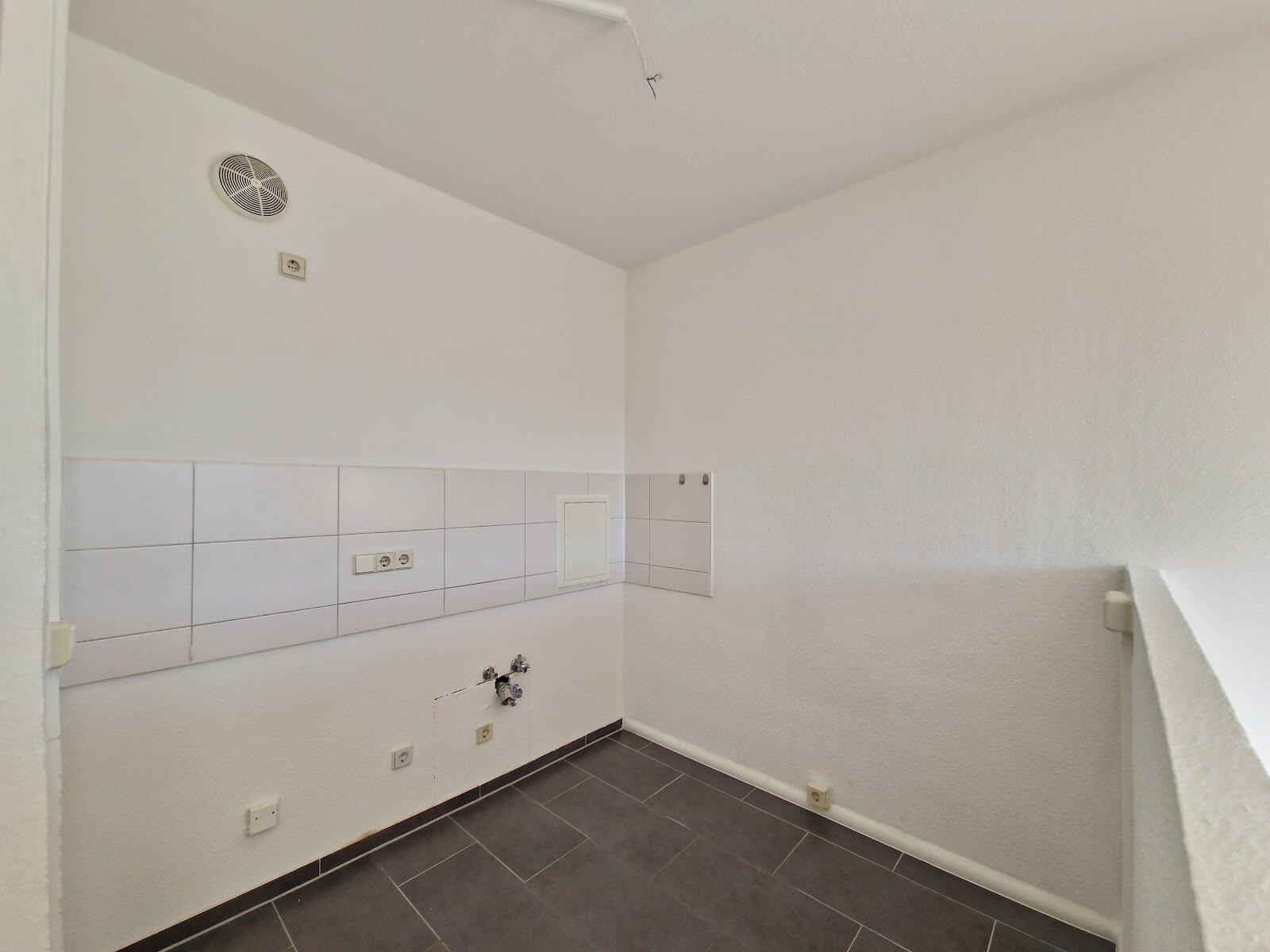 Albert-Köhler-Straße 17, 09122 Chemnitz