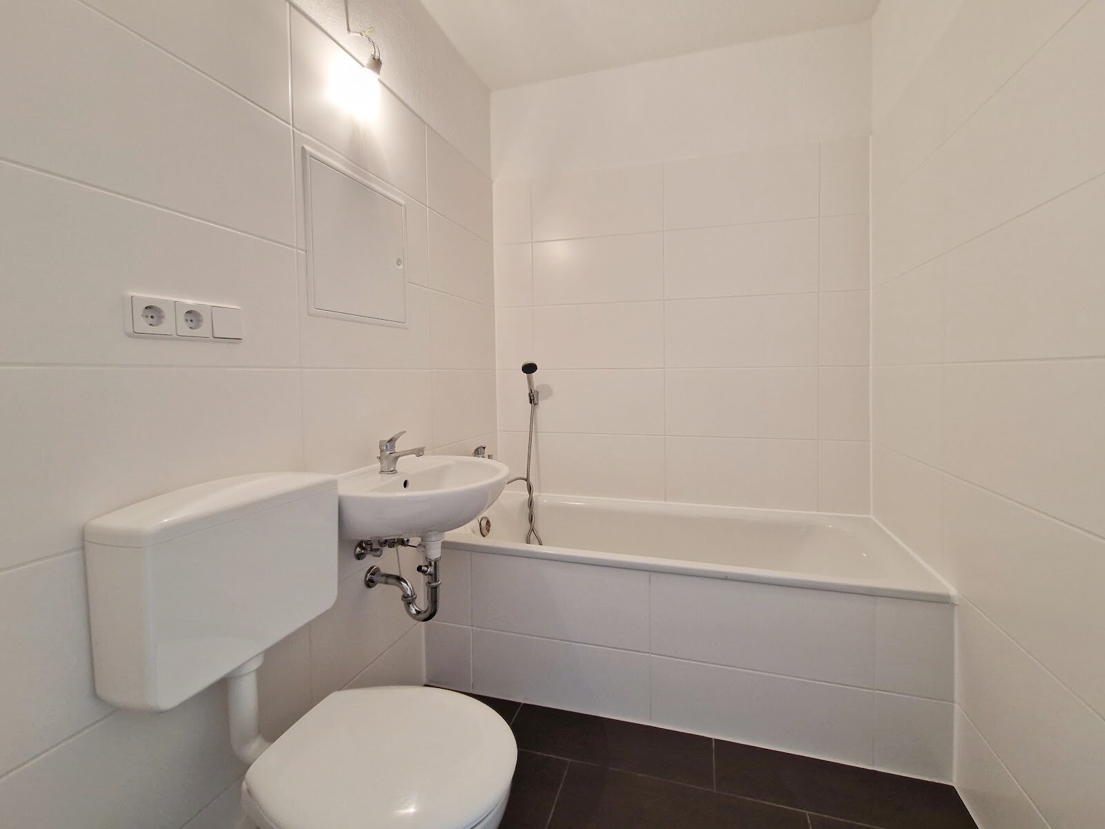 Albert-Köhler-Straße 3, 09122 Chemnitz