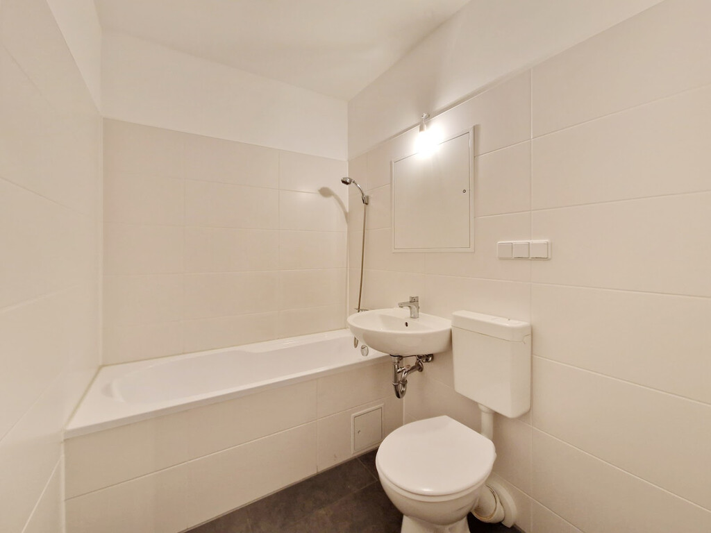 Albert-Köhler-Straße 9, 09122 Chemnitz