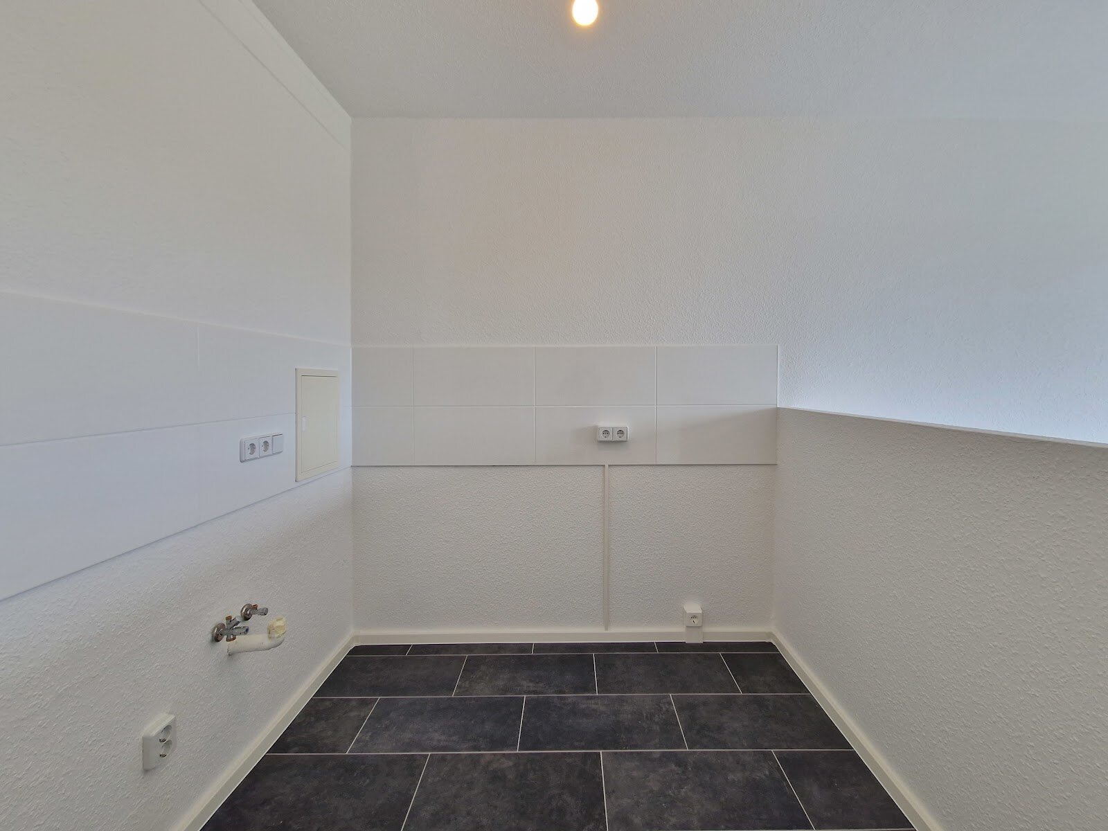 Albert-Köhler-Straße 8, 09122 Chemnitz