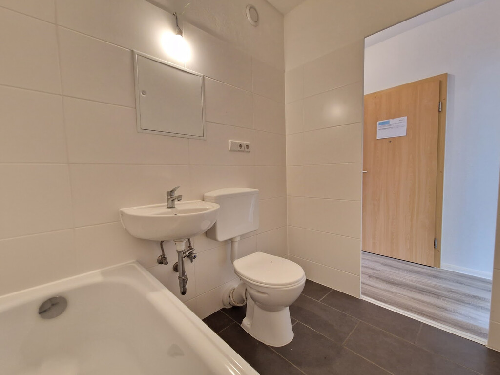 Albert-Köhler-Straße 8, 09122 Chemnitz