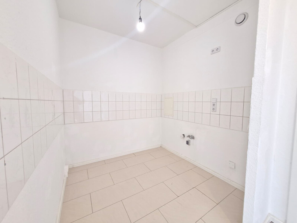 Albert-Köhler-Straße 77, 09122 Chemnitz