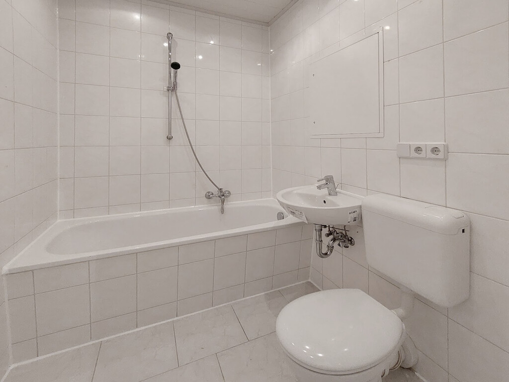 Albert-Köhler-Straße 87, 09122 Chemnitz