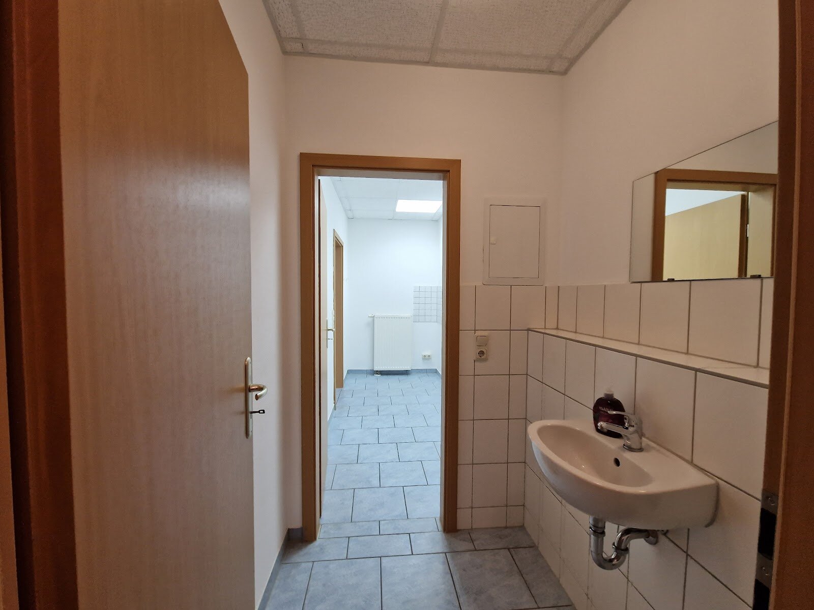 Walter-Markov-Ring 5, 04288 Leipzig Walter-Markov-Ring 5, 04288 Leipzig