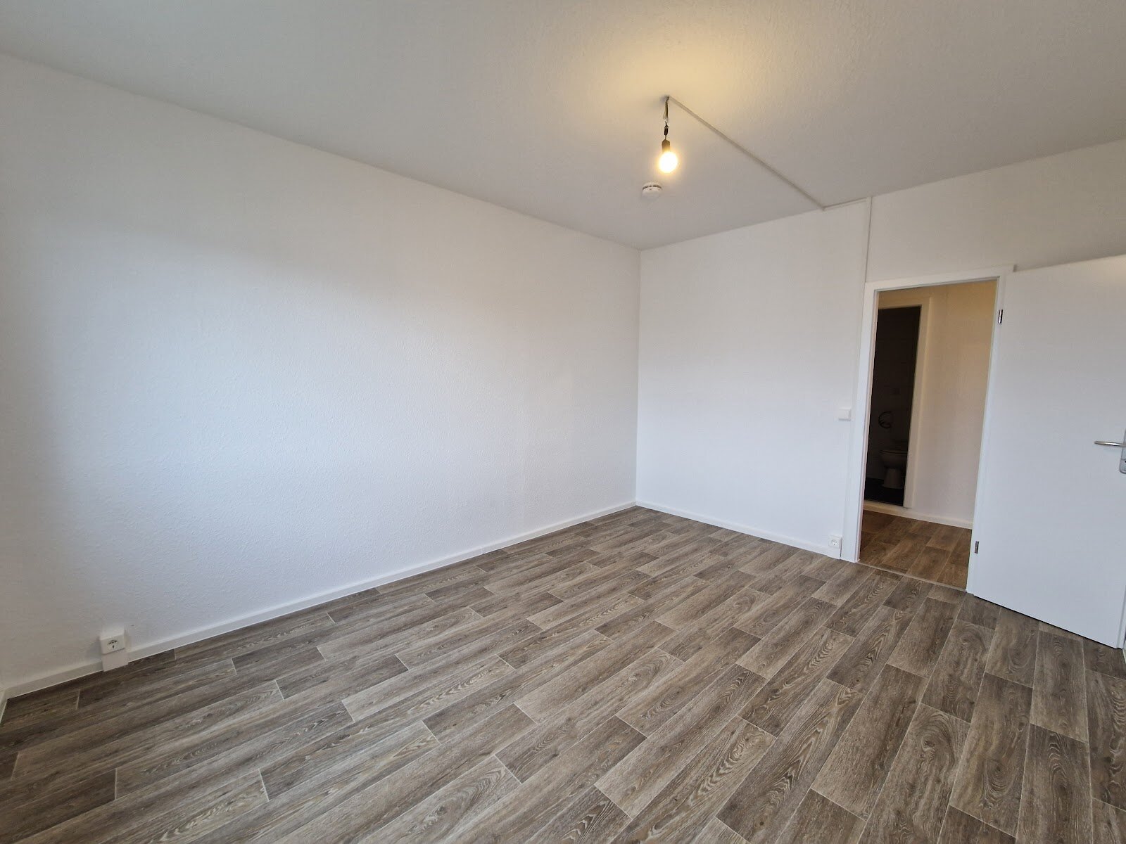 Deiwitzweg 38, 04207 Leipzig Deiwitzweg 38, 04207 Leipzig