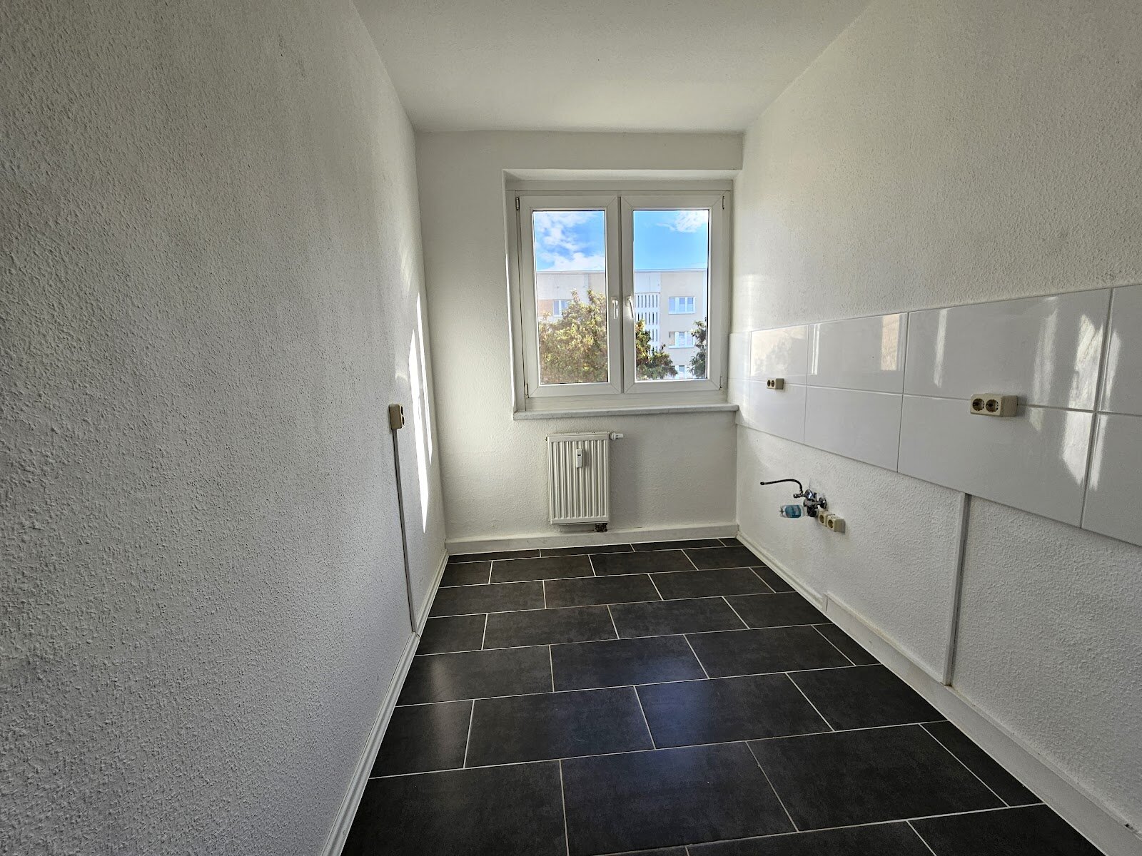 Ufaer Straße 11, 06128 Halle (Saale)